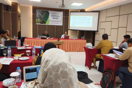 Ekspose hasil kajian integrasi perhutanan sosial ke dalam perencanaan dan anggaran desa di lokasi Forest Programme V, Kabupaten Sanggau