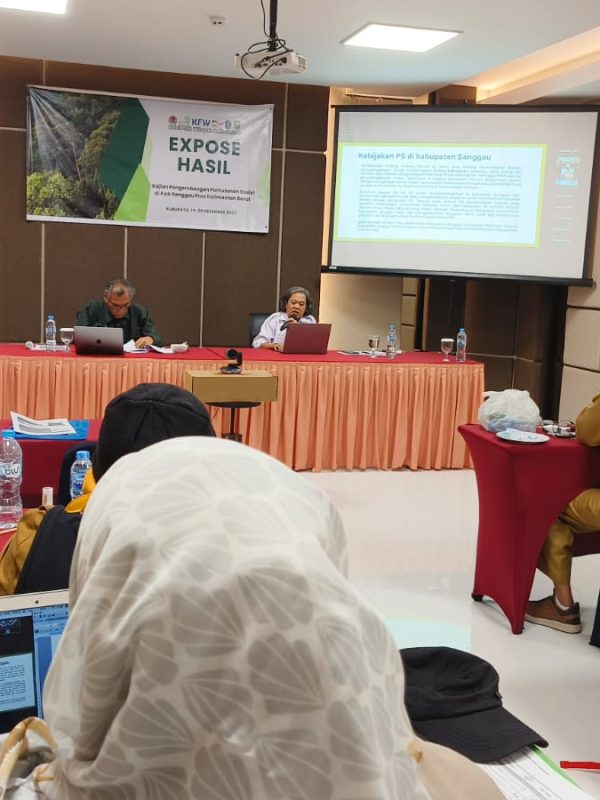 Ekspose hasil kajian integrasi perhutanan sosial ke dalam perencanaan dan anggaran desa di lokasi Forest Programme V, Kabupaten Sanggau